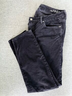 GUC GAP Black Corduroy Jeans